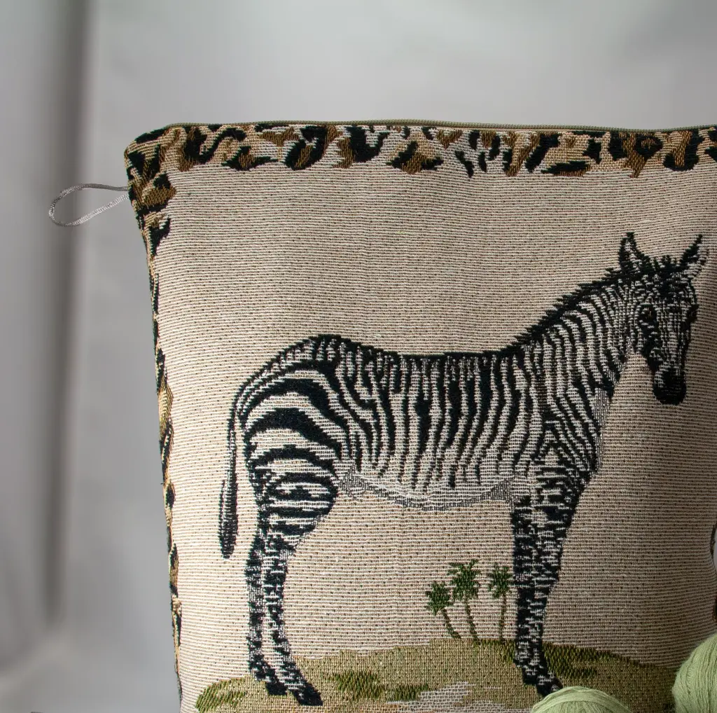 Zippered Zebra Beige Croped Front Left.webp