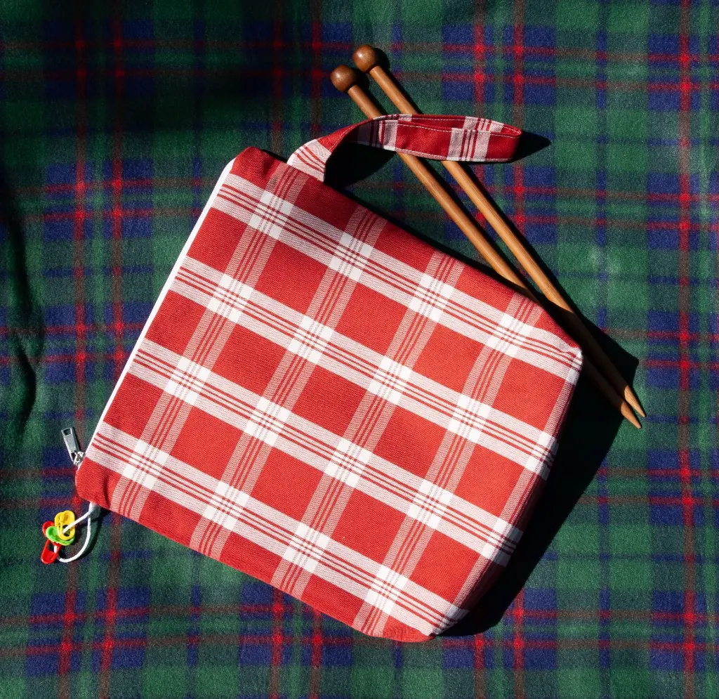 Zipper Plaid Rustikana Red XL on the Floor.webp