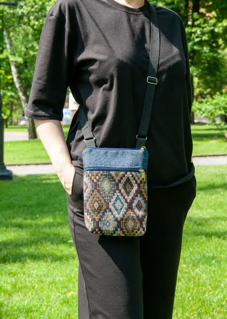 Front Crossbody Purse  Rhombus Blue S.webp