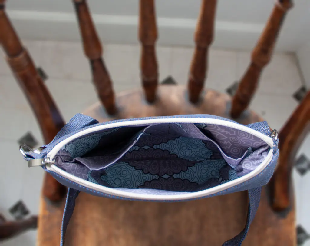 Medium Crossbody Bag Orsa Cornflower Brown M Inside.webp