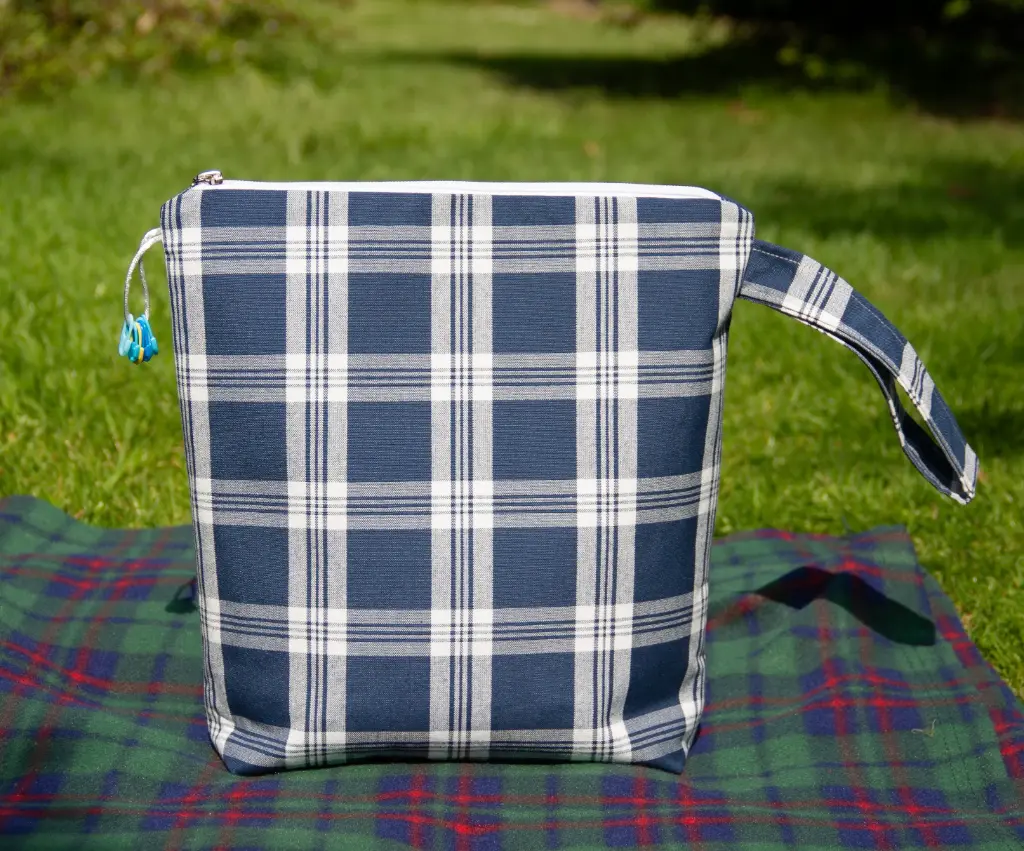 [pbz-plaid-rust-navy-xl] Zipper Plaid Rustikana Navy XL